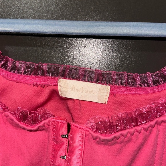 Pink corset - Picture 3 of 3